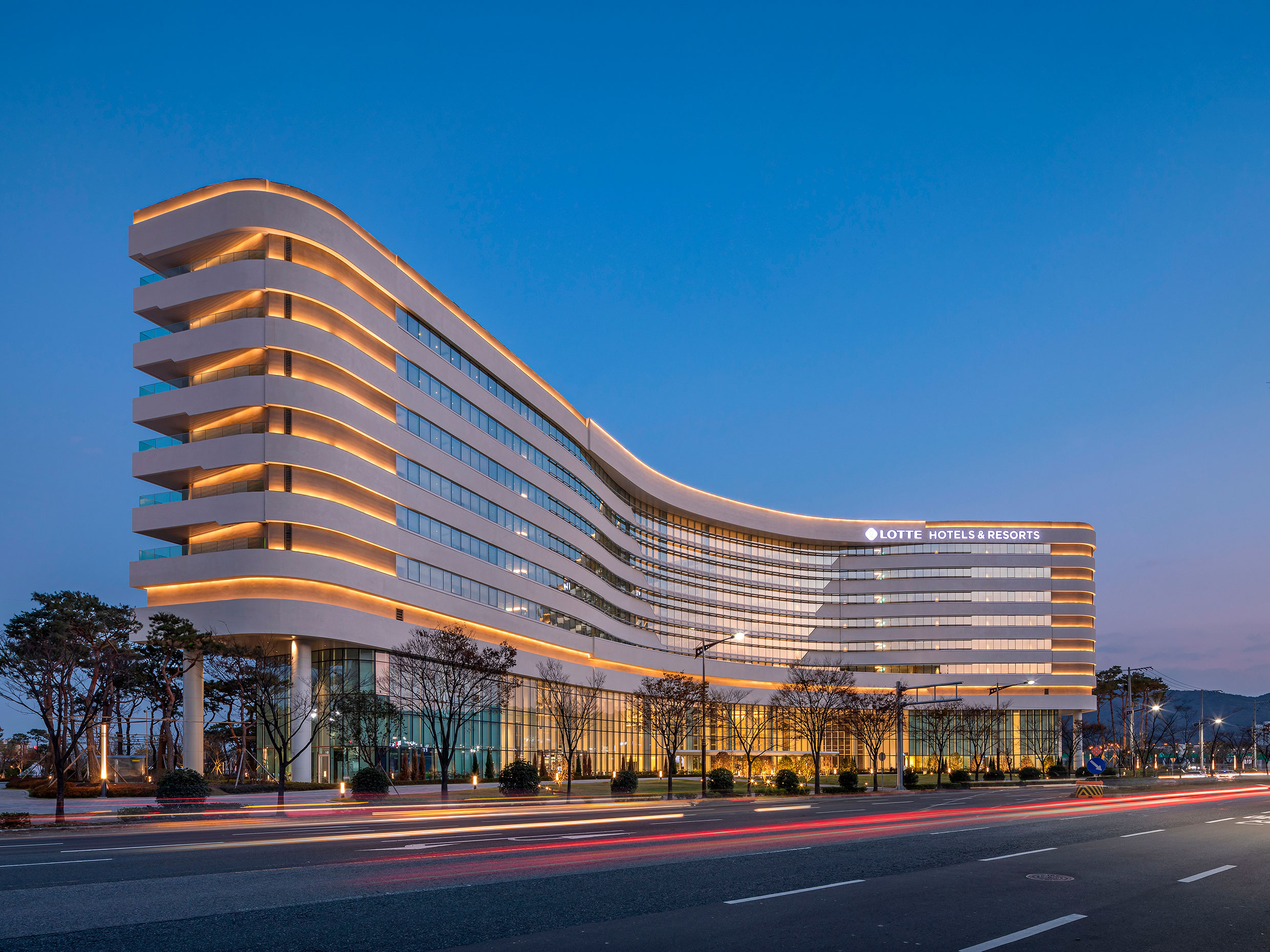 Lotte Hotel & Resort Gimhae