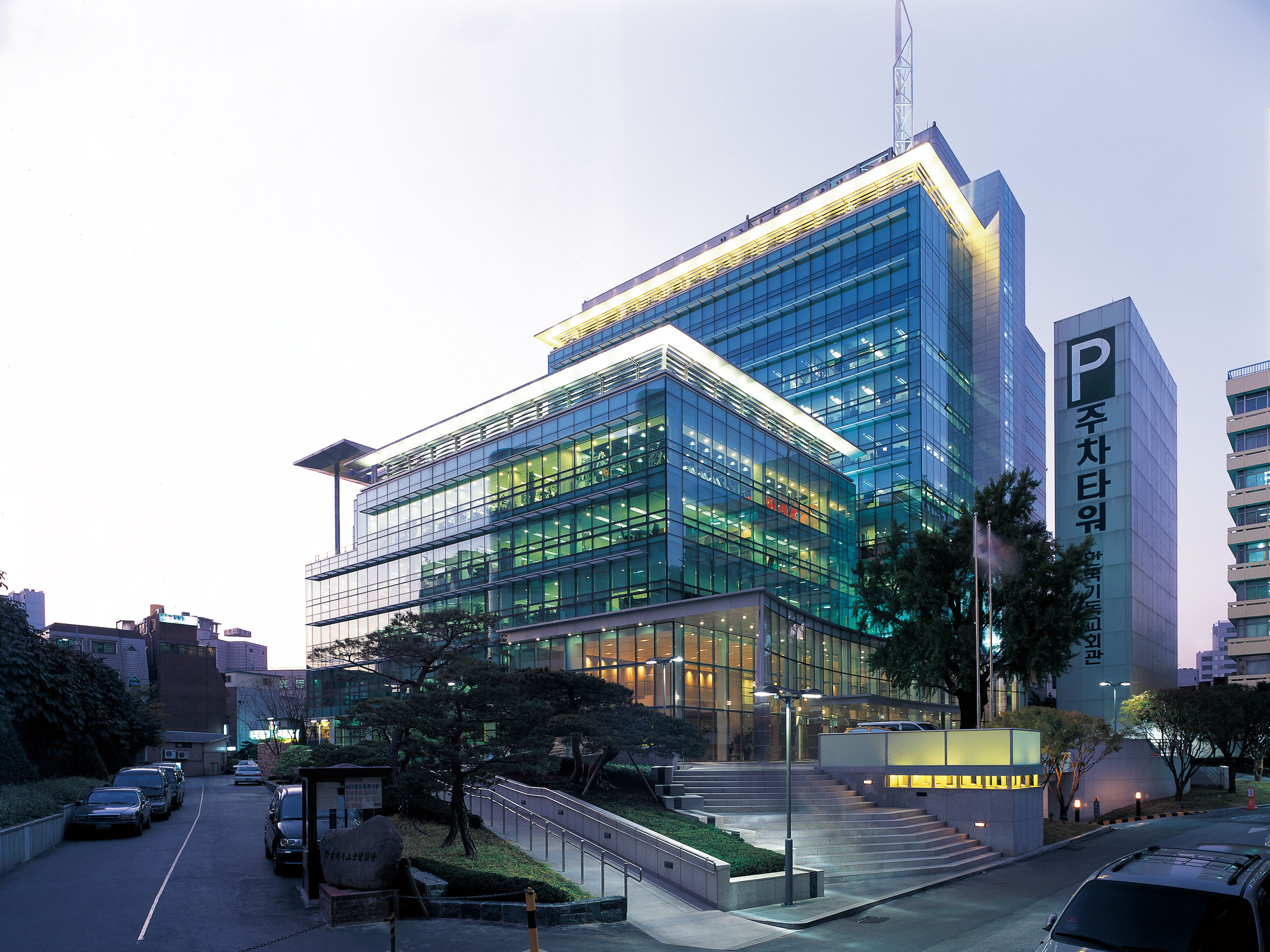 Samyang Corporation Headquarters Renovation