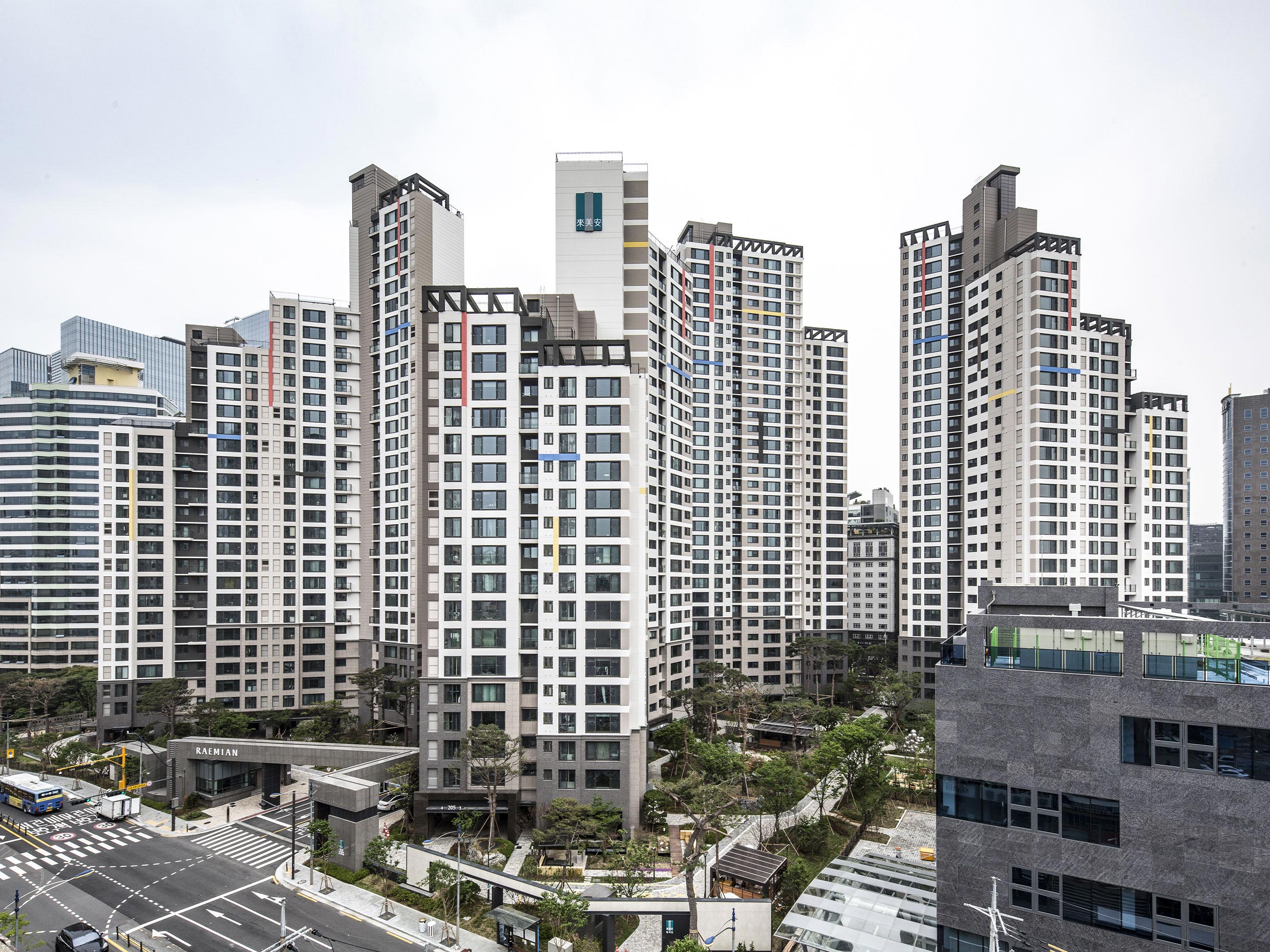 Raemian Seocho S-tige S