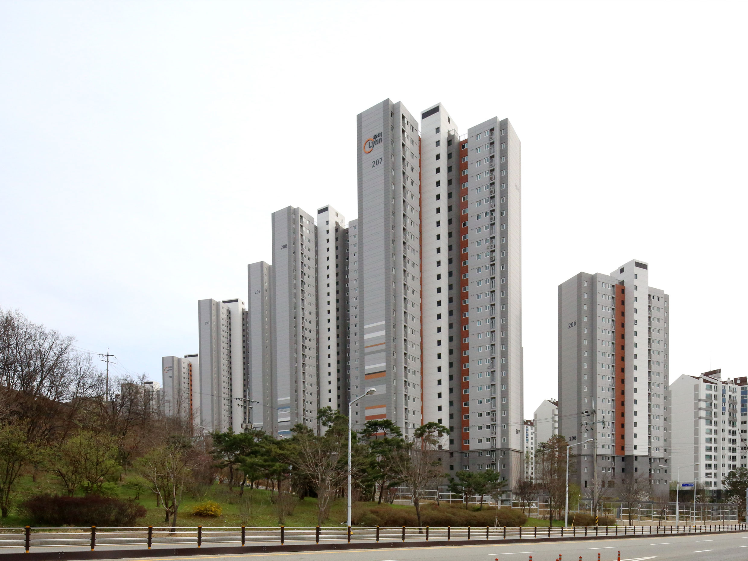 Woomi Lynn Edupark Block 1 & 2 in Homi, Cheongju