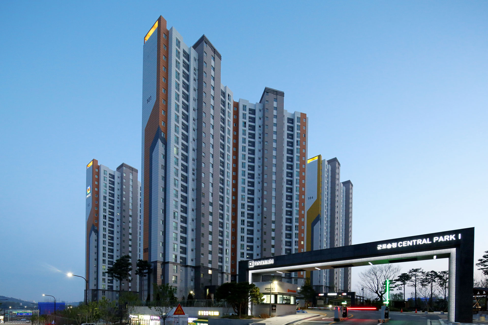 2015-Gunpo-Songjung-Keumkang-Penterium-Centralpark_slide